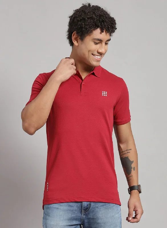 Men Maroon Solid T-Shirt