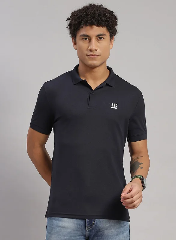 Men NAvy Blue Solid T-Shirt