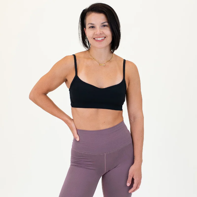 Revolve Sports Bra - Light Support