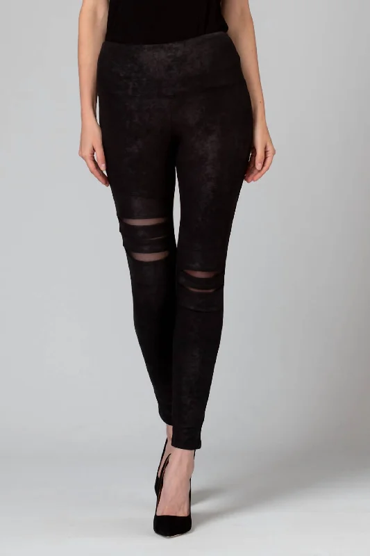 Cut Out Legging In Black