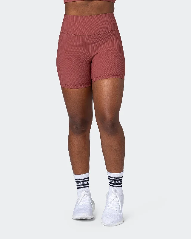 Zero Rise Rib Midway Shorts - Maple